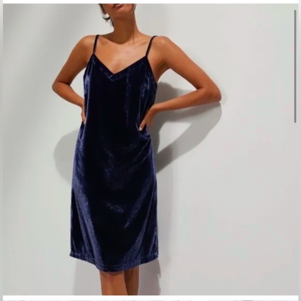 NWT Anthropologie Shania Velvet Slip Dress